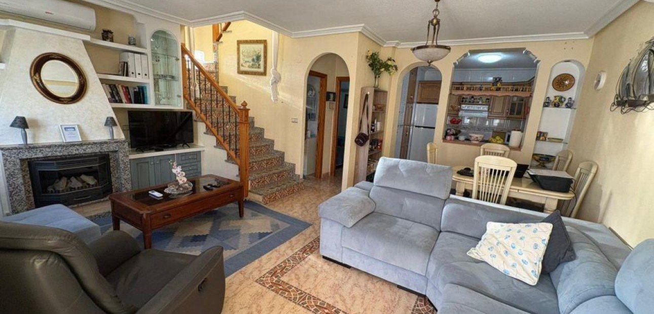 Sale - Terraced house -
Orihuela Costa - Villamartín-Las Filipinas