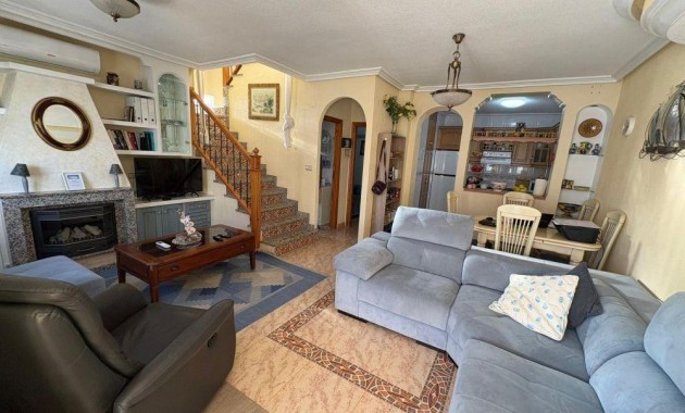 Sale - Terraced house -
Orihuela Costa - Villamartín-Las Filipinas