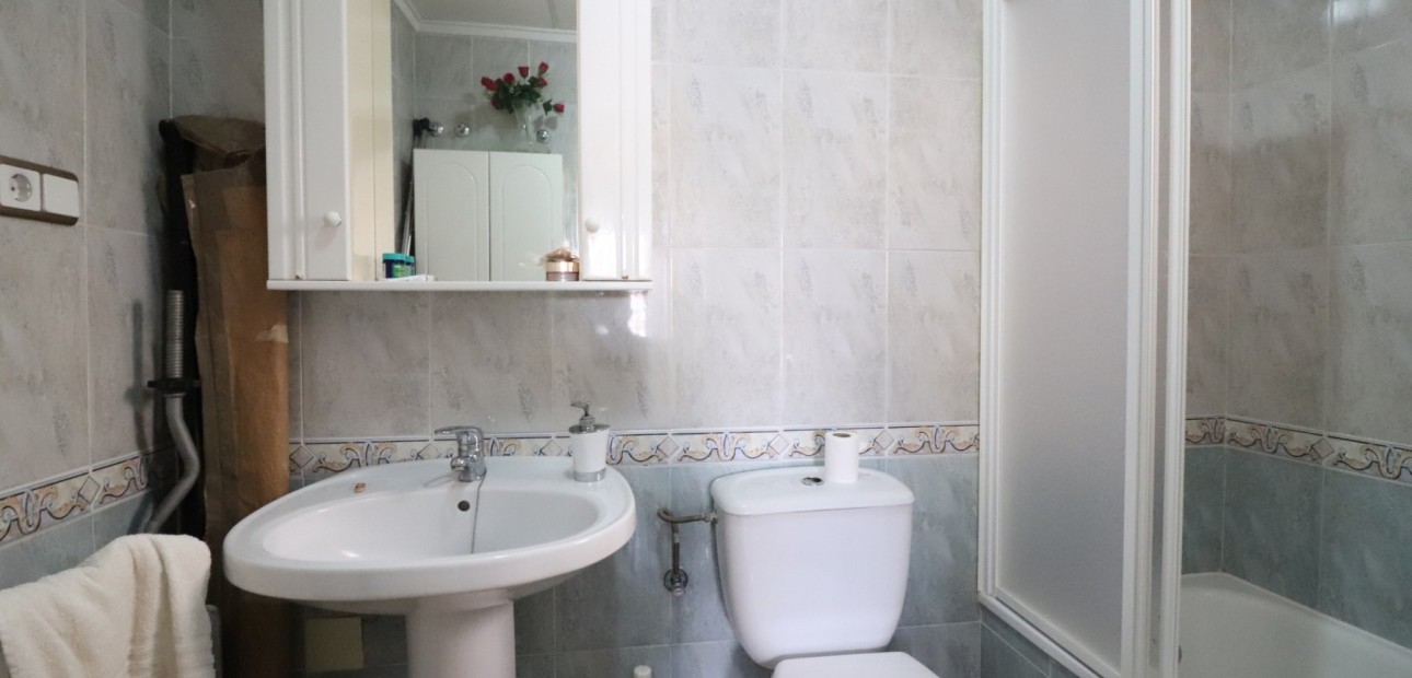 Sale - Quad Villa -
Algorfa - Montebello