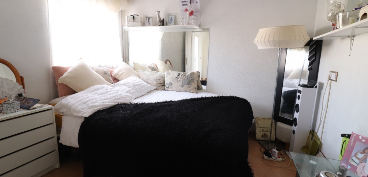 Sale - Quad Villa -
Algorfa - Montebello