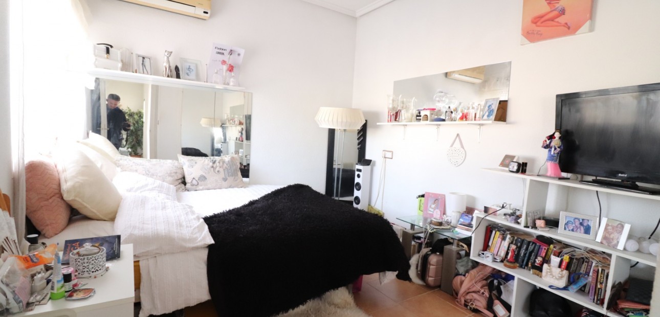 Sale - Quad Villa -
Algorfa - Montebello