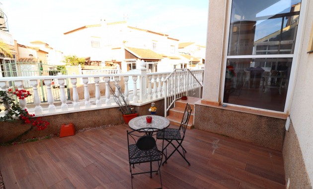 Sale - Quad Villa -
Algorfa - Montebello