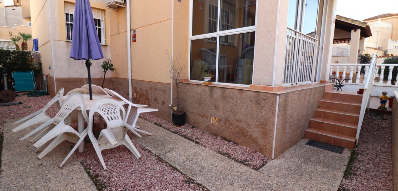Sale - Quad Villa -
Algorfa - Montebello