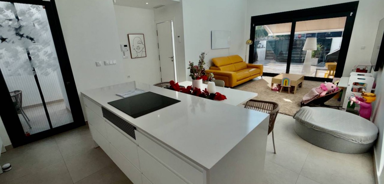 Sale - Villa -
Formentera del Segura - Formentera de Segura