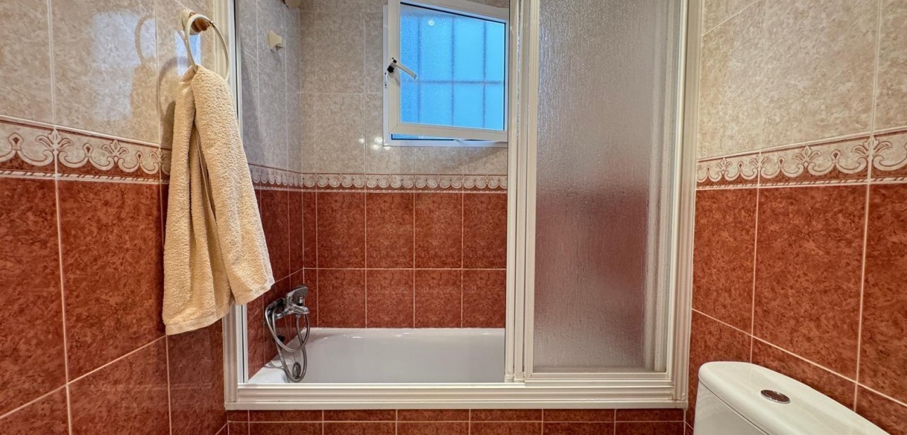 Herverkoop - Appartement / flat -
Torrevieja - Centro