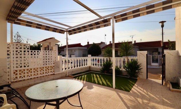 Venta - Town house -
Torrevieja - La Siesta - San Luis