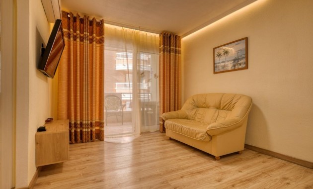 Herverkoop - Appartement / flat -
Torrevieja - Centro