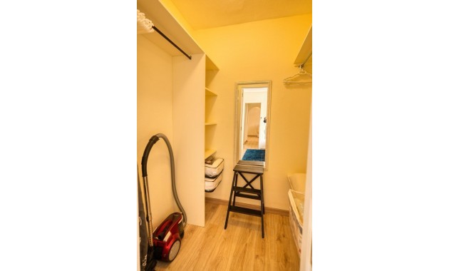 Herverkoop - Appartement / flat -
Torrevieja - Centro