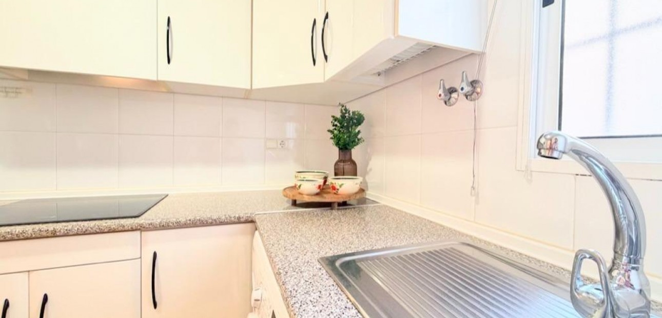 Sale - Penthouse -
Torrevieja - torrevieja