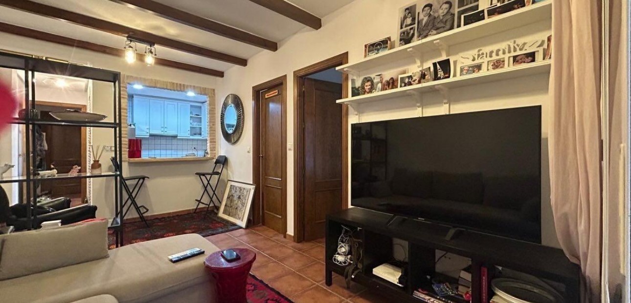 Sale - Apartment / flat -
Torrevieja - Acequion