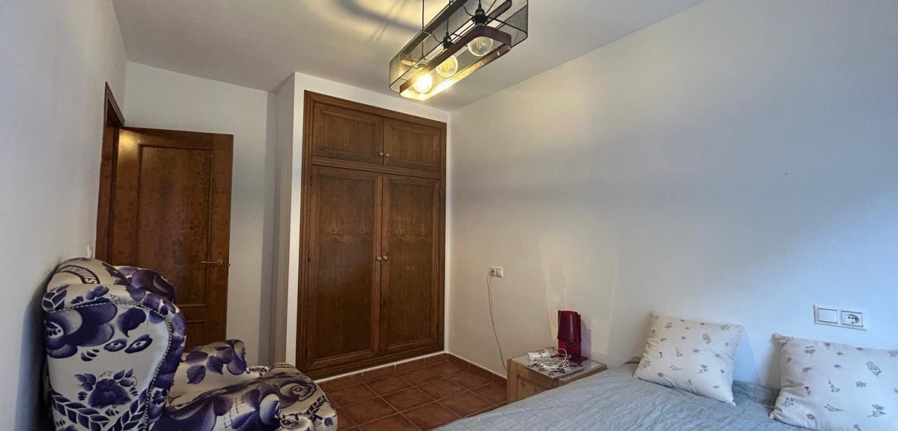 Sale - Apartment / flat -
Torrevieja - Acequion