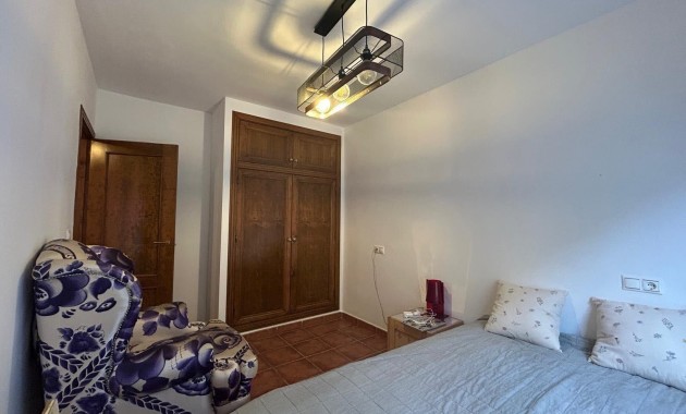 Sale - Apartment / flat -
Torrevieja - Acequion