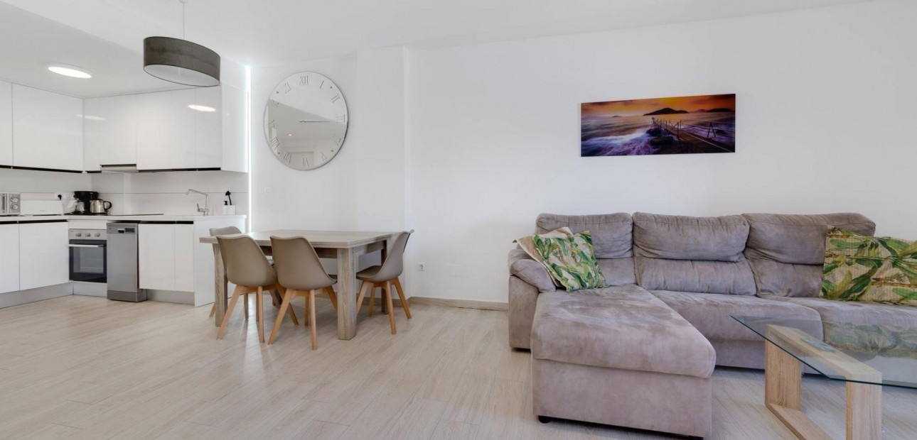 Sale - Apartment / flat -
Torrevieja - La Mata pueblo