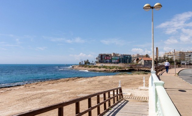 Sale - Apartment / flat -
Torrevieja - Torrejón