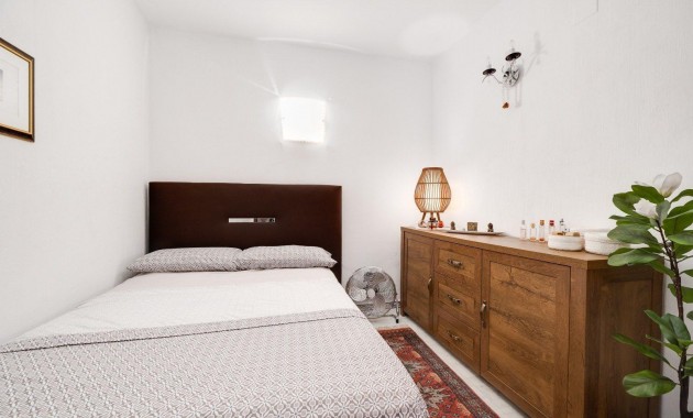 Sale - Apartment / flat -
Torrevieja - Torrejón