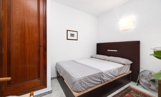 Sale - Apartment / flat -
Torrevieja - Torrejón