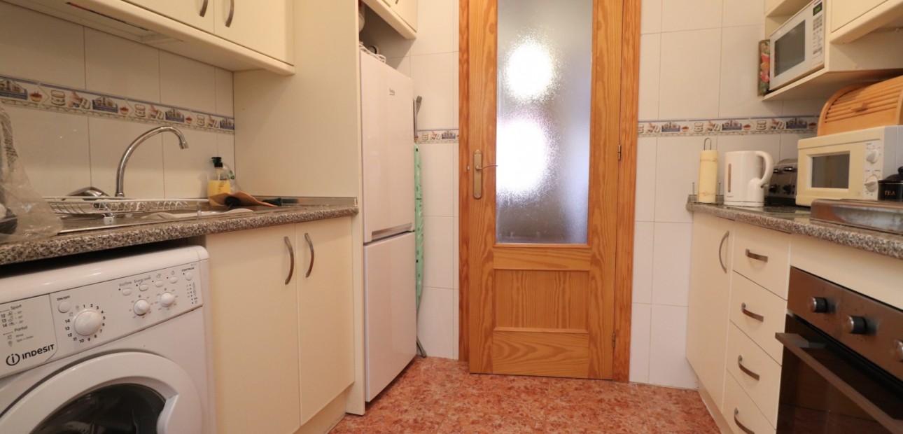Venta - Apartamento / piso -
Los Montesinos - La Herrada