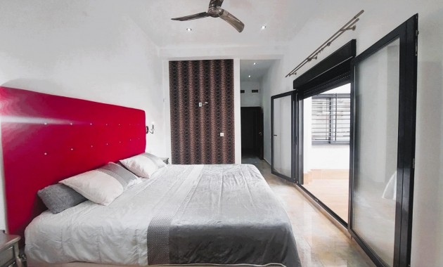 Venta - Villa -
Pilar de la Horadada - Torre de la Horadada