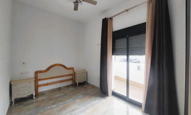 Venta - Villa -
Pilar de la Horadada - Torre de la Horadada