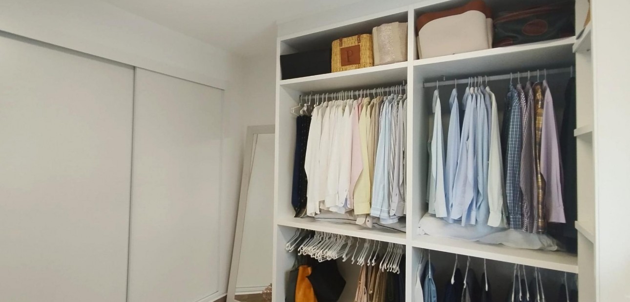 Venta - Villa -
San Miguel de Salinas - Las filipinas