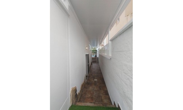 Venta - Villa -
San Miguel de Salinas - Las filipinas