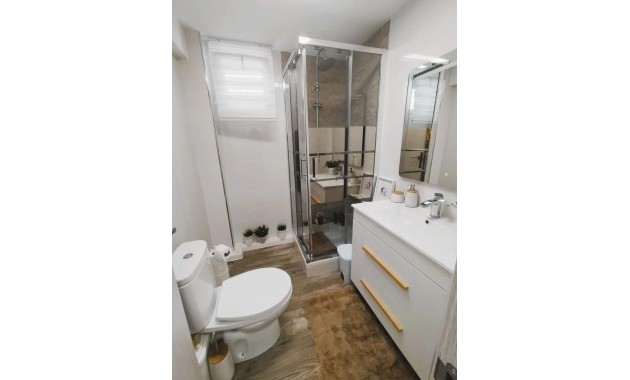 Venta - Villa -
San Miguel de Salinas - Las filipinas