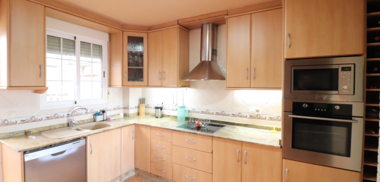 Venta - Detached Villa -
Almoradi - El Saladar