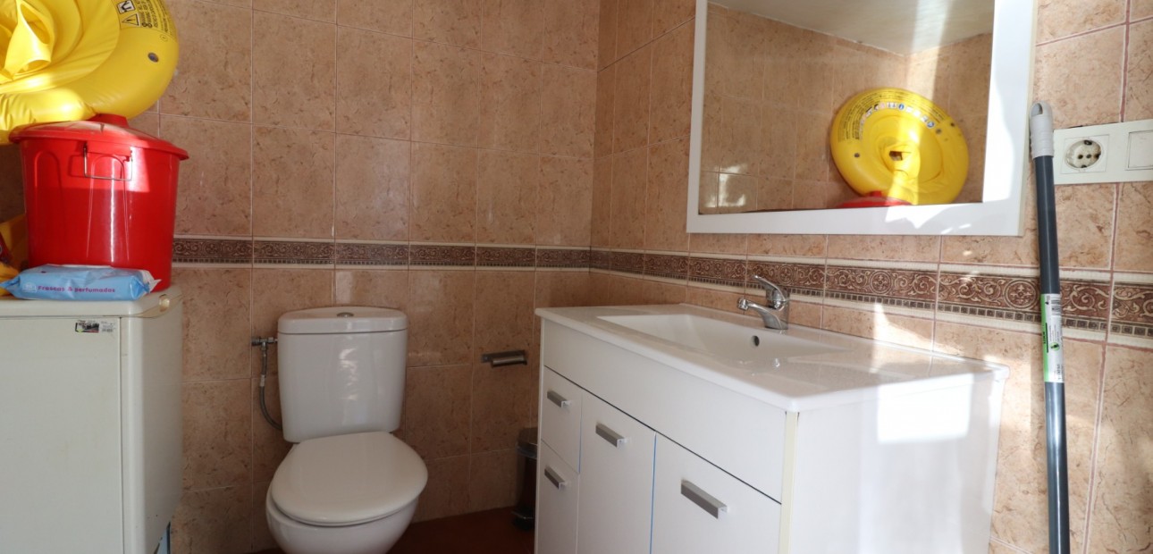 Venta - Detached Villa -
Almoradi - El Saladar