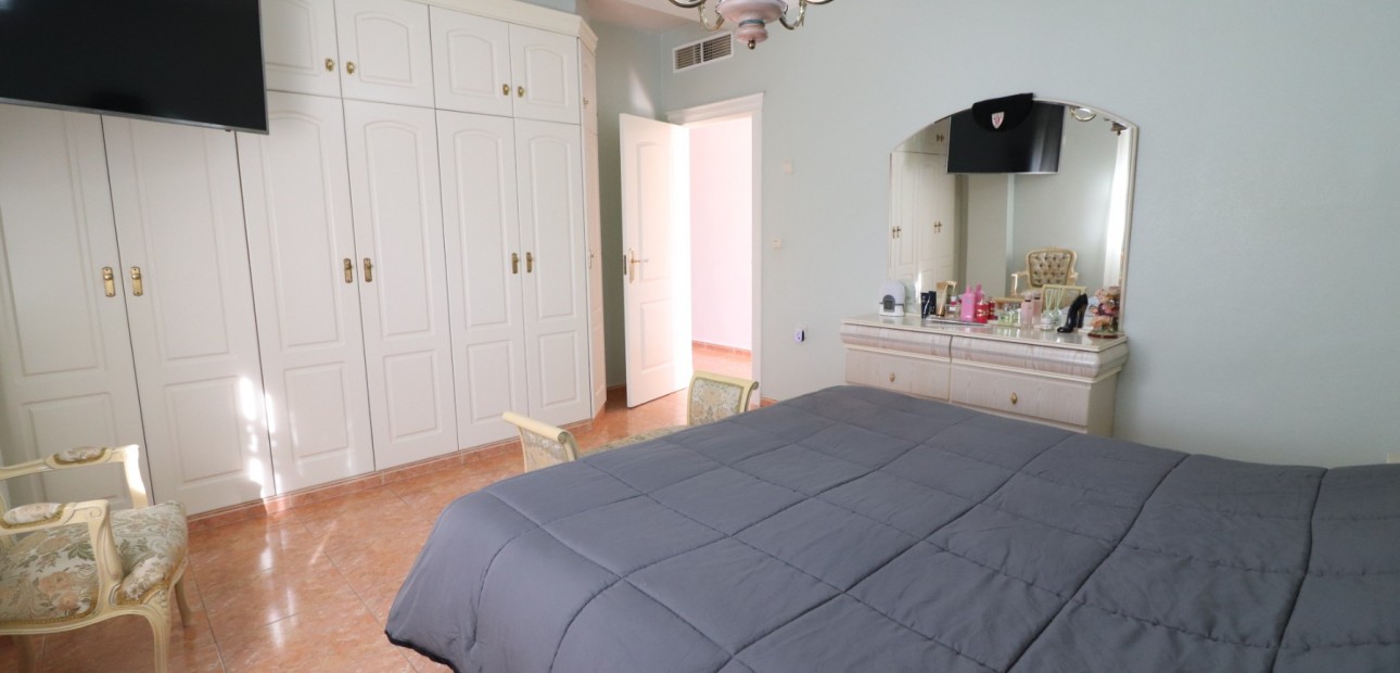 Venta - Detached Villa -
Almoradi - El Saladar