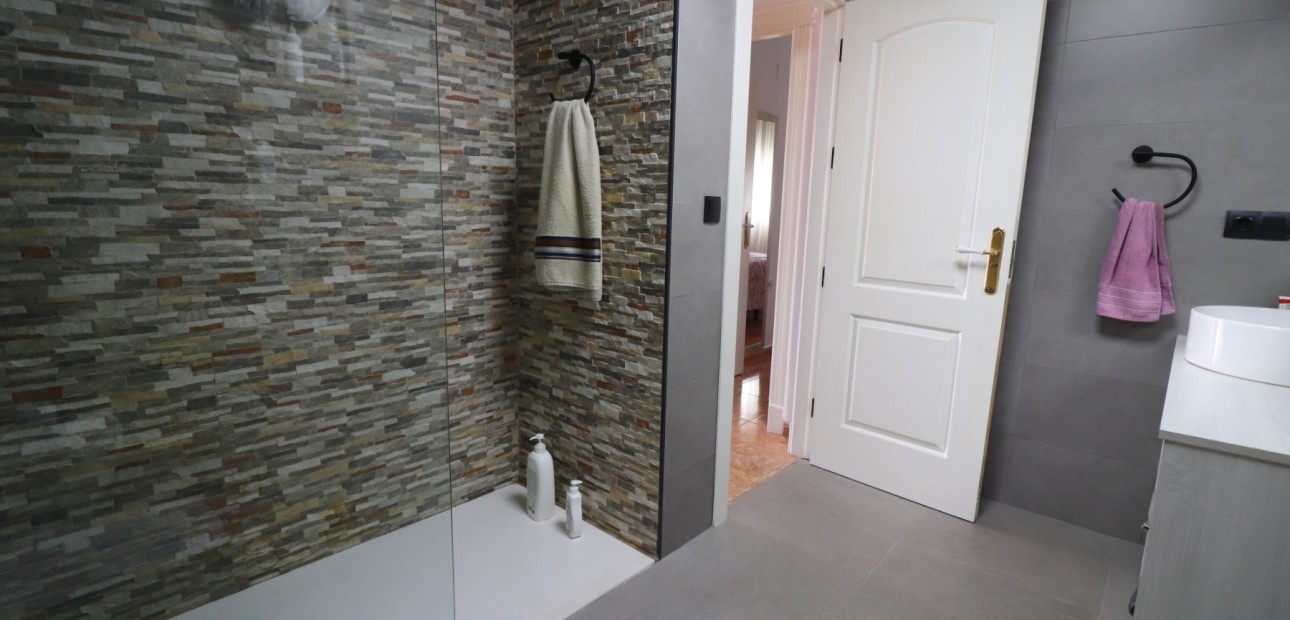 Venta - Detached Villa -
Almoradi - El Saladar