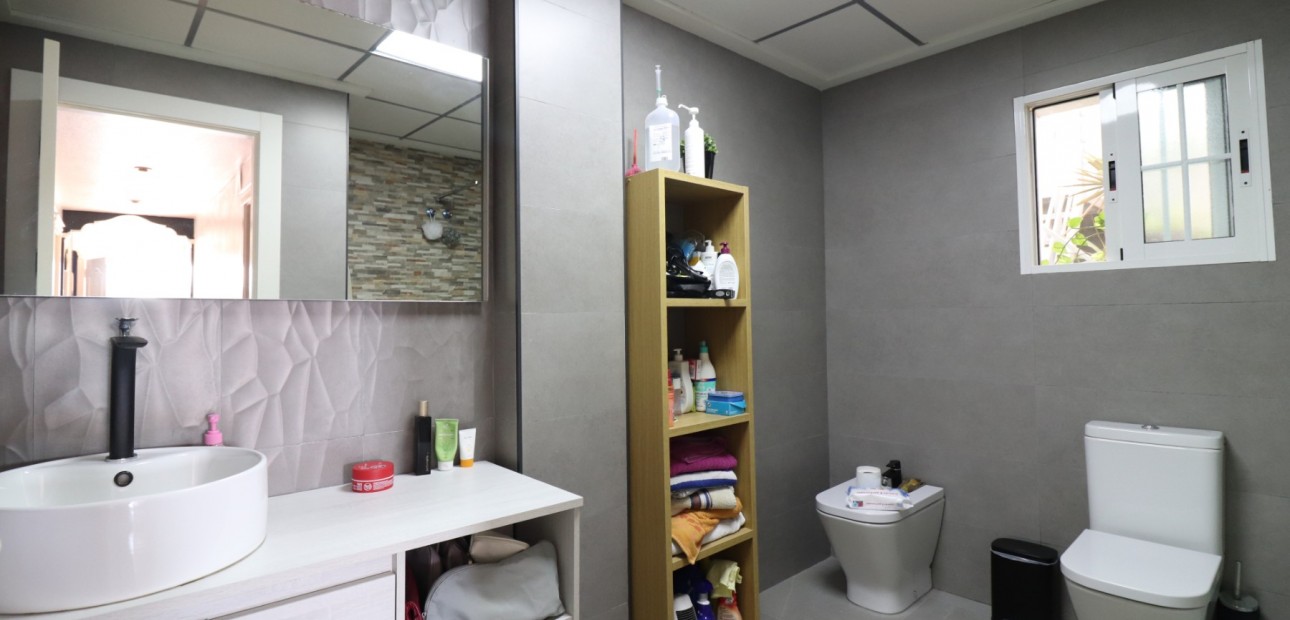 Venta - Detached Villa -
Almoradi - El Saladar