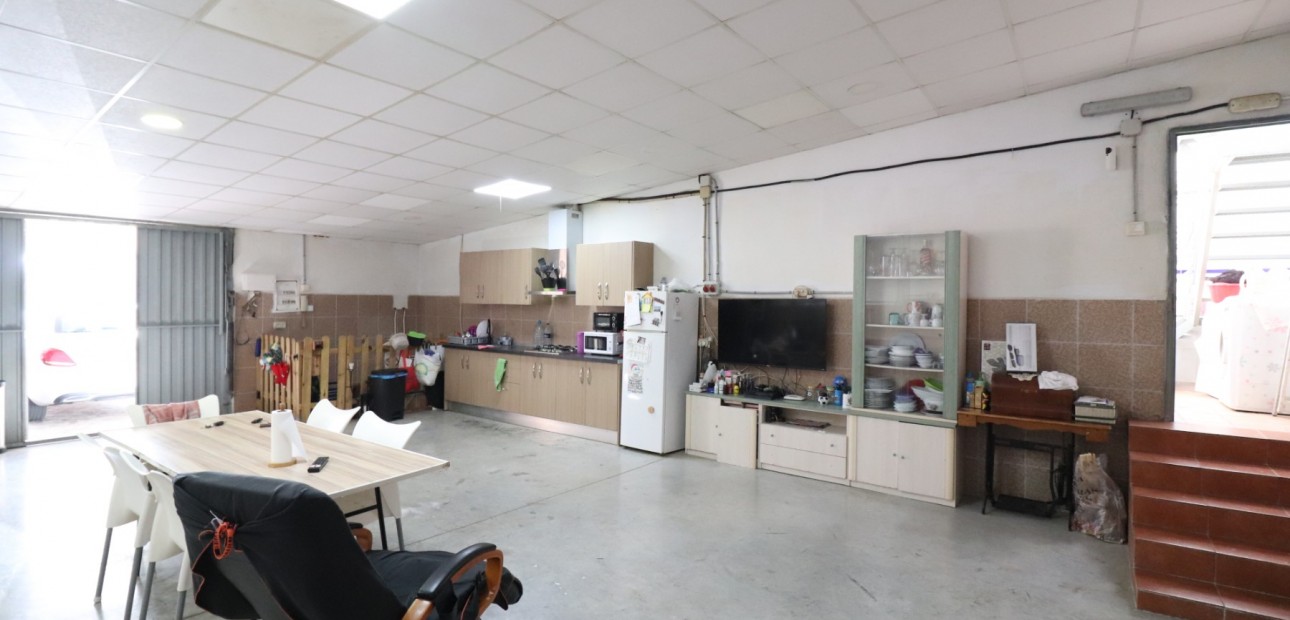 Venta - Detached Villa -
Almoradi - El Saladar