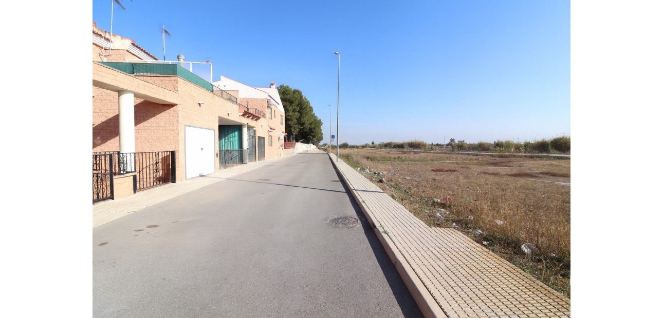 Venta - Detached Villa -
Almoradi - El Saladar