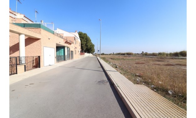 Venta - Detached Villa -
Almoradi - El Saladar