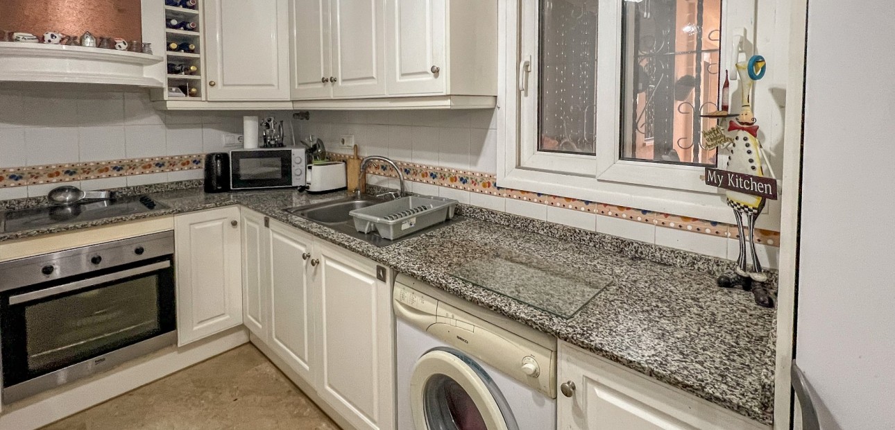 Herverkoop - 1. Apartment / flat -
ORIHUELA COSTA - Playa Flamenca