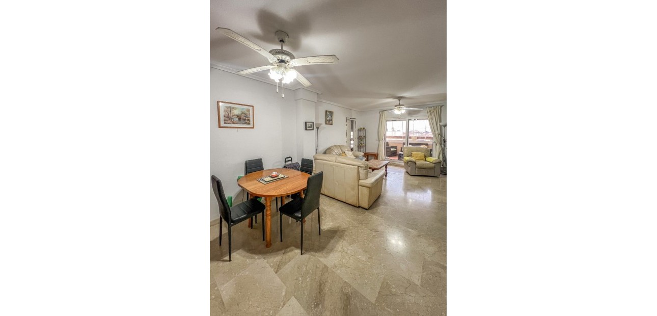 Herverkoop - 1. Apartment / flat -
ORIHUELA COSTA - Playa Flamenca