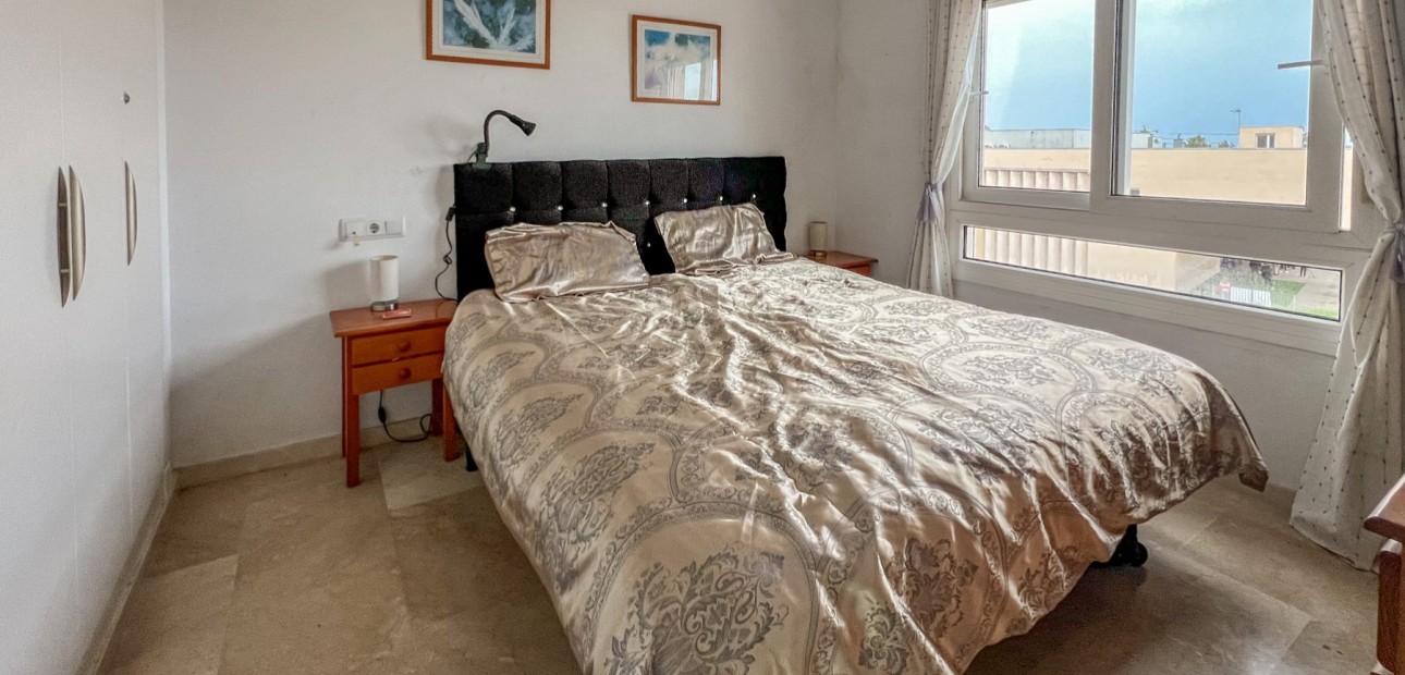 Herverkoop - 1. Apartment / flat -
ORIHUELA COSTA - Playa Flamenca