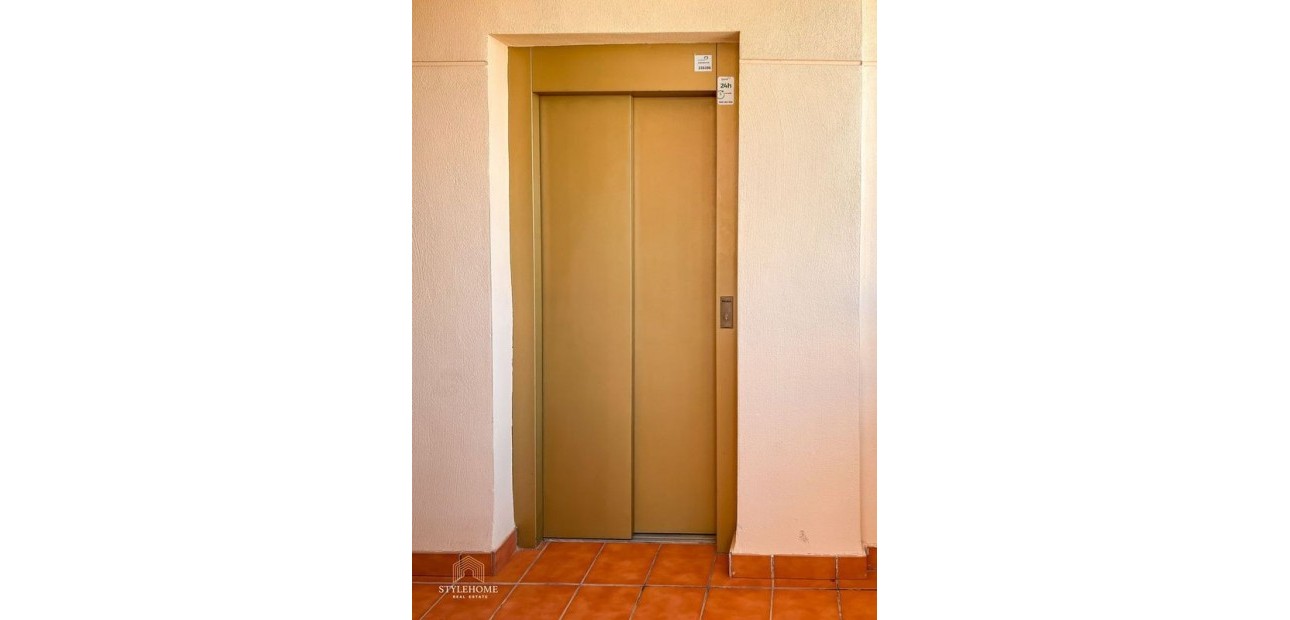 Herverkoop - 1. Apartment / flat -
ORIHUELA COSTA - Playa Flamenca