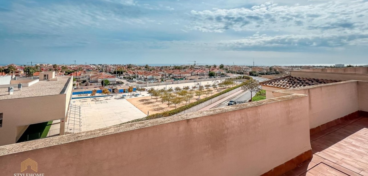 Herverkoop - 1. Apartment / flat -
ORIHUELA COSTA - Playa Flamenca