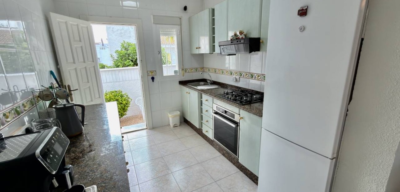 Sale - Villa -
Ciudad Quesada