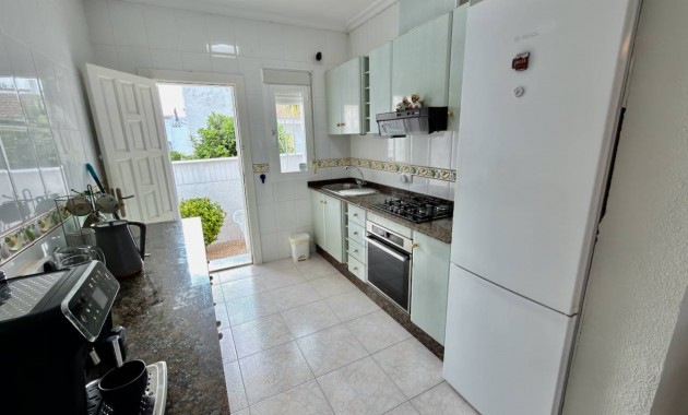 Sale - Villa -
Ciudad Quesada