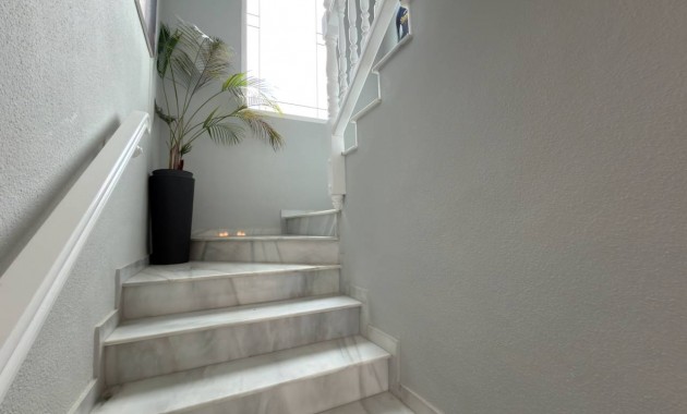 Sale - Villa -
Ciudad Quesada