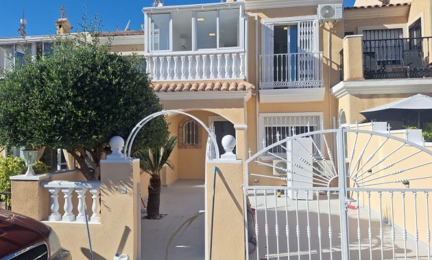 Venta - Duplex -
Torrevieja - Aguas Nuevas