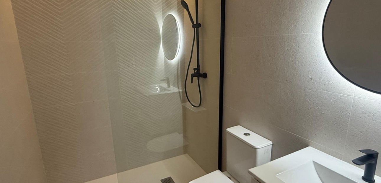 Venta - Duplex -
Torrevieja - Aguas Nuevas