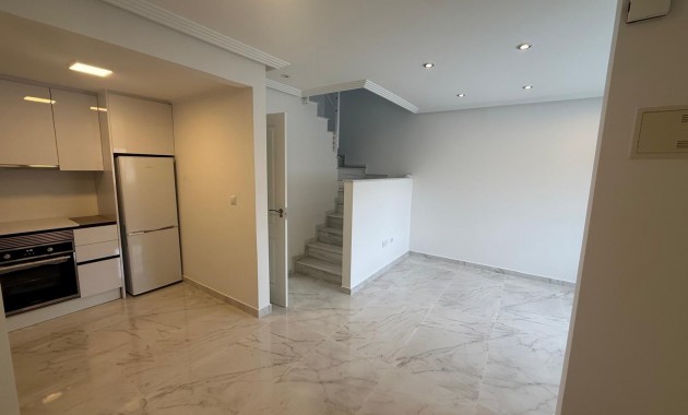 Venta - Duplex -
Torrevieja - Aguas Nuevas