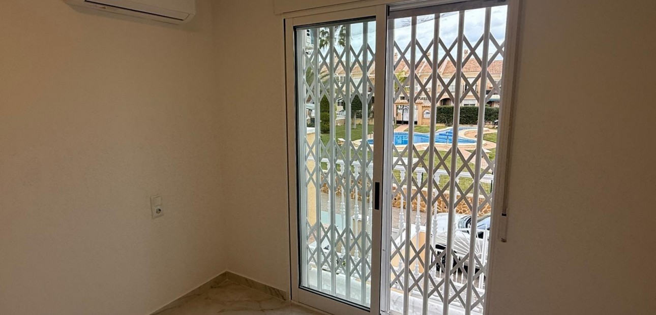 Venta - Duplex -
Torrevieja - Aguas Nuevas