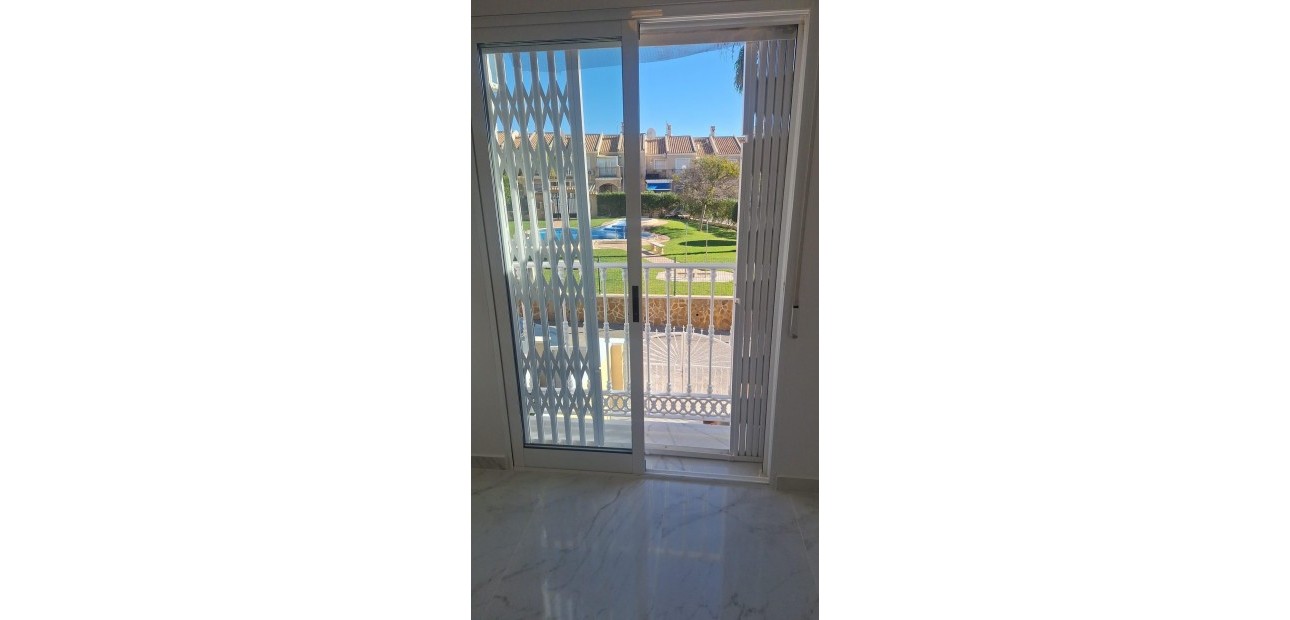 Venta - Duplex -
Torrevieja - Aguas Nuevas