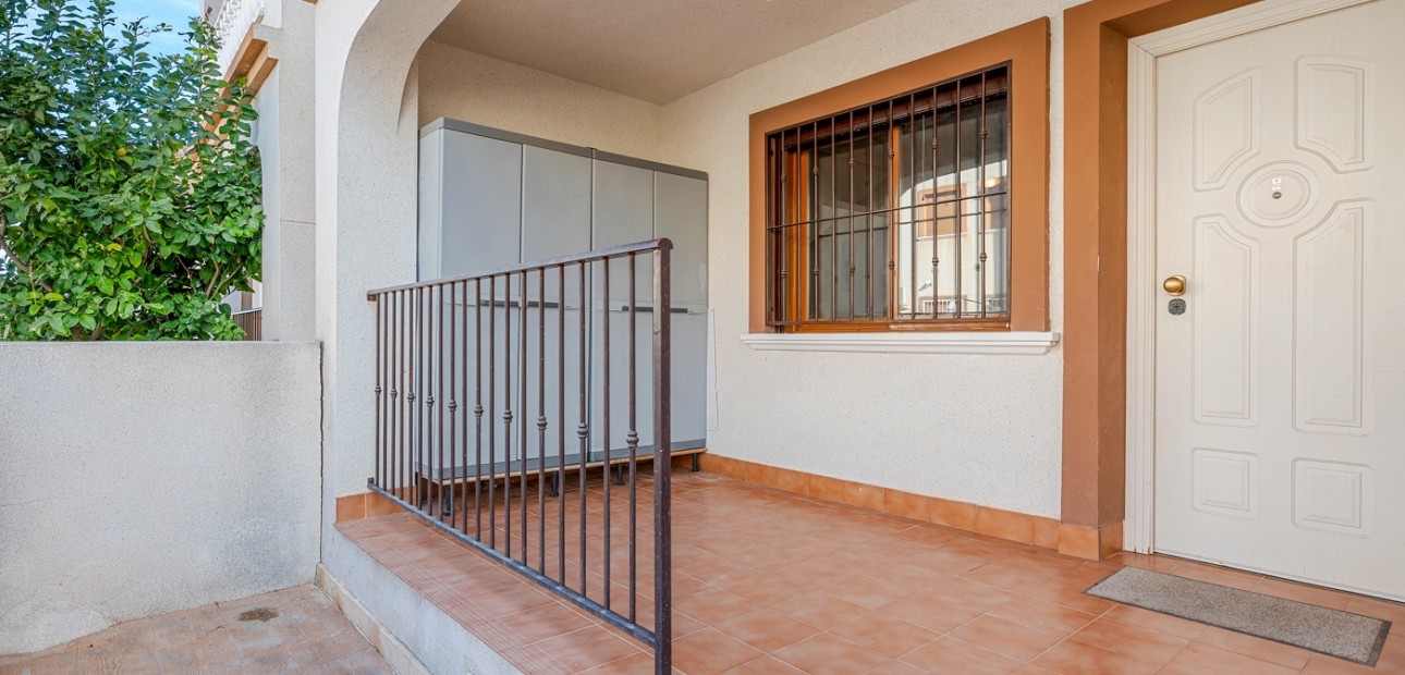 Venta - Apartamento / piso -
Daya Vieja - Daya Vieja - Town