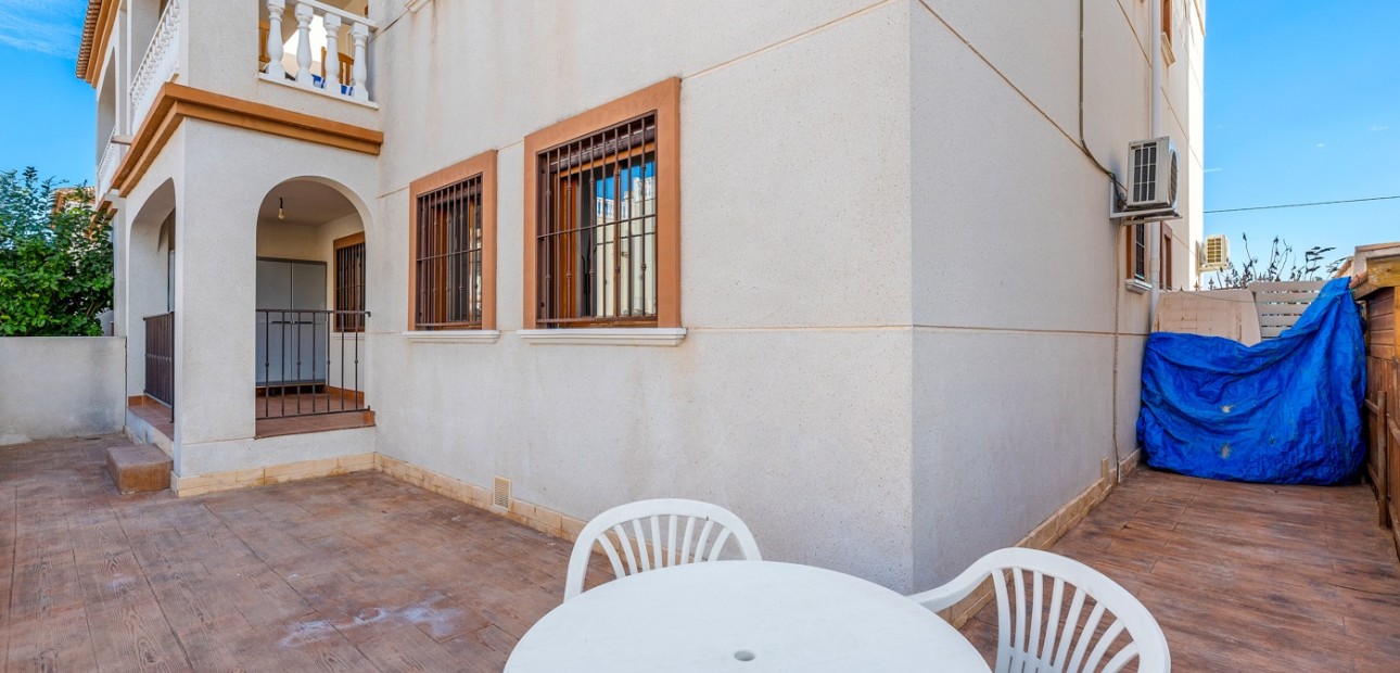 Venta - Apartamento / piso -
Daya Vieja - Daya Vieja - Town