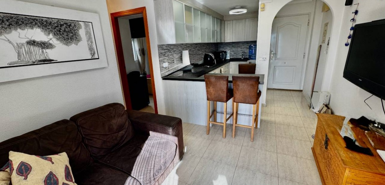 Sale - Apartment / flat -
Formentera del Segura - Formentera - Village